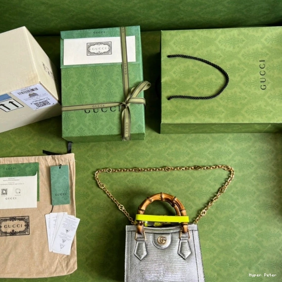 Hyper Peter lizard Gucci mini Diana bag 0715